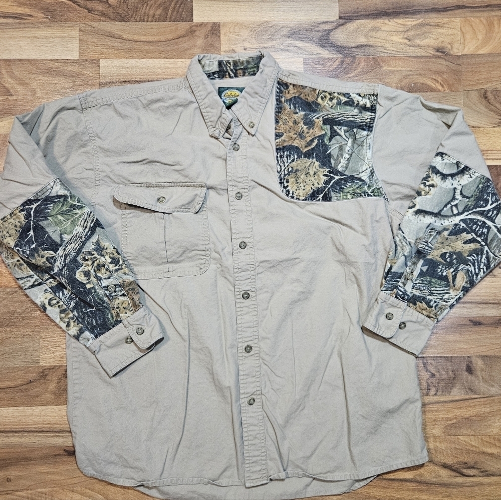 Cabela’s Seclusion 3D Hunting Shirt Men’s Large Tan Camo Patch